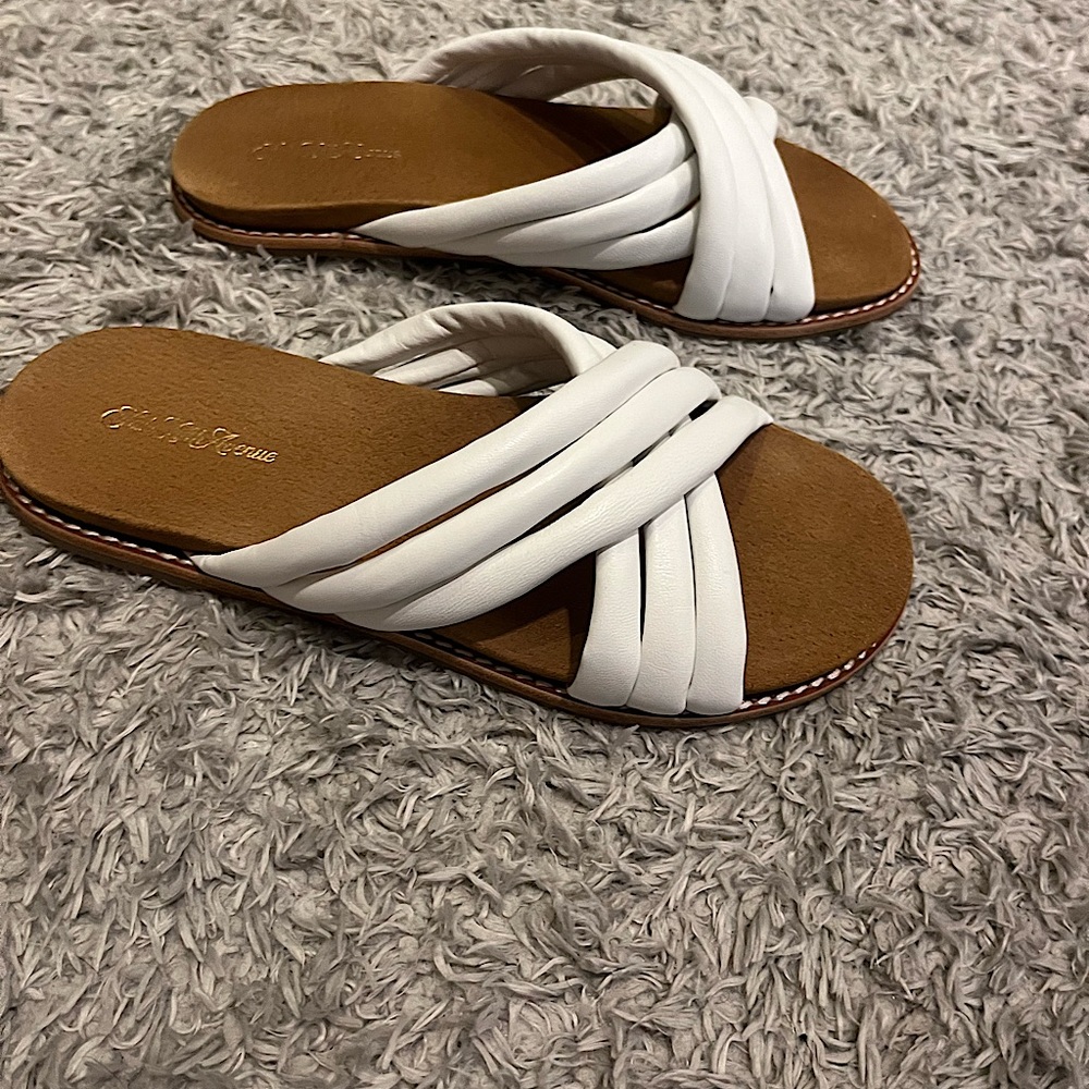 Saks Fifth Avenue Leather sandals
